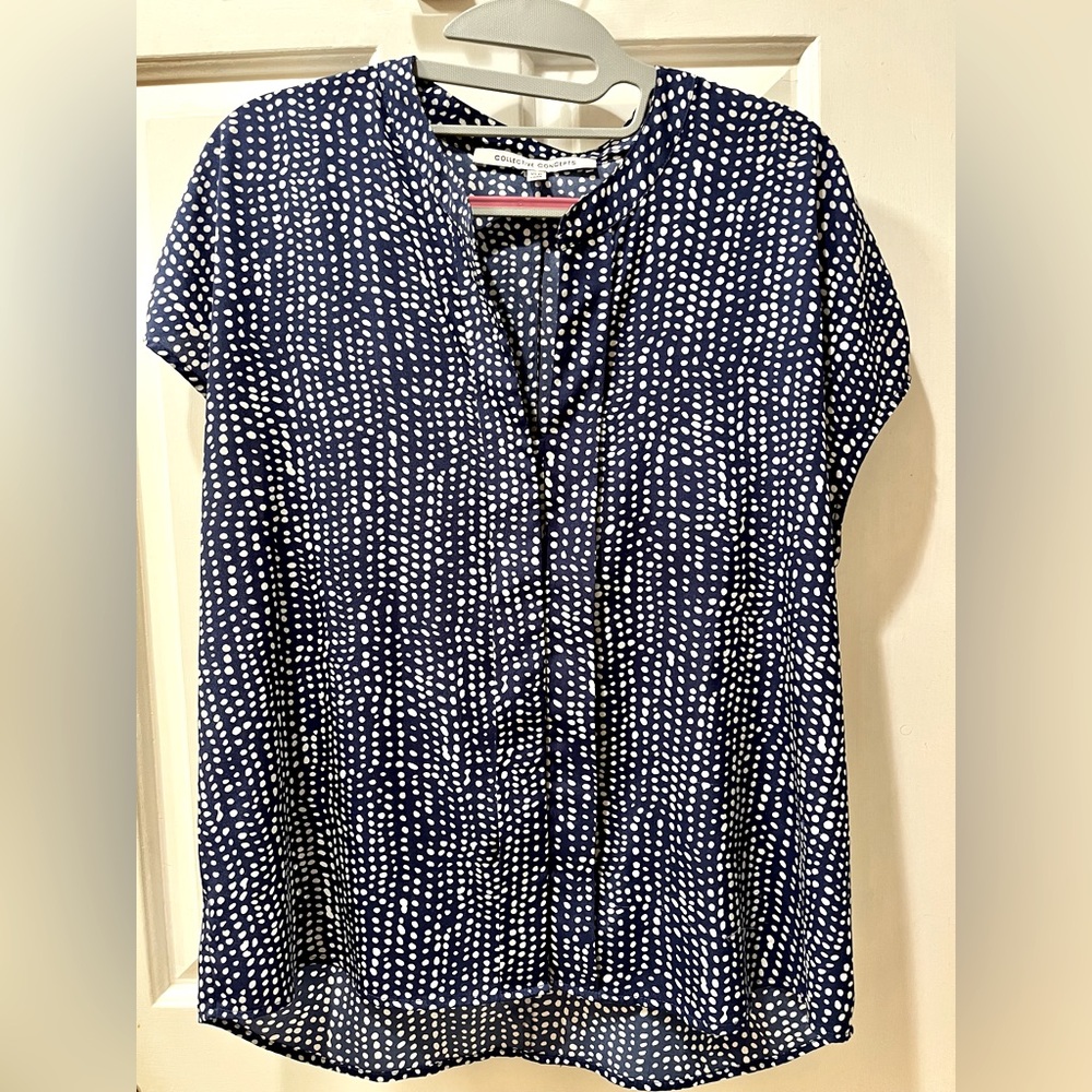 Cap sleeve button-down top